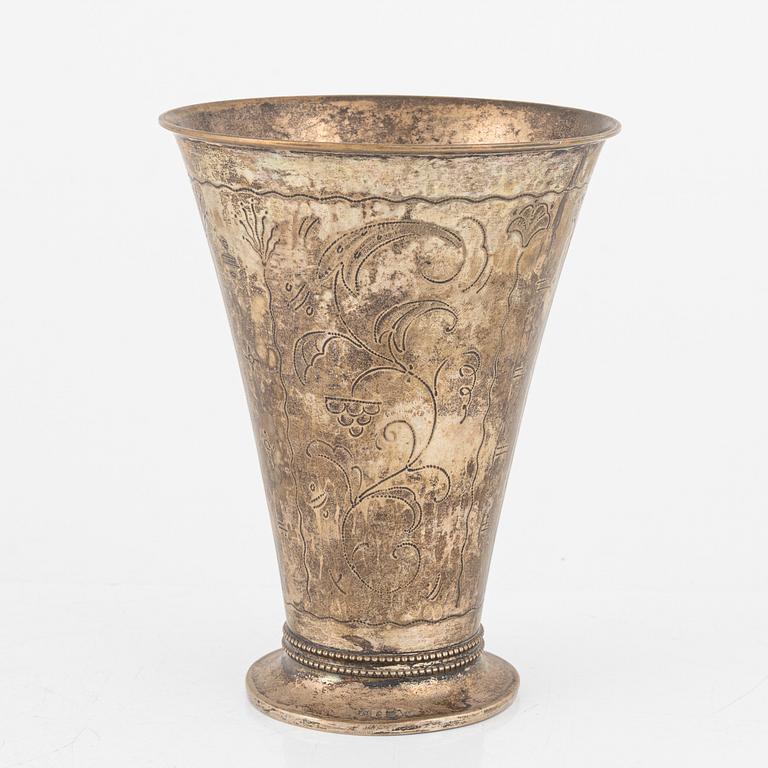 A silver cup, Edlunds Silverware Factory, Stockholm, 1926.