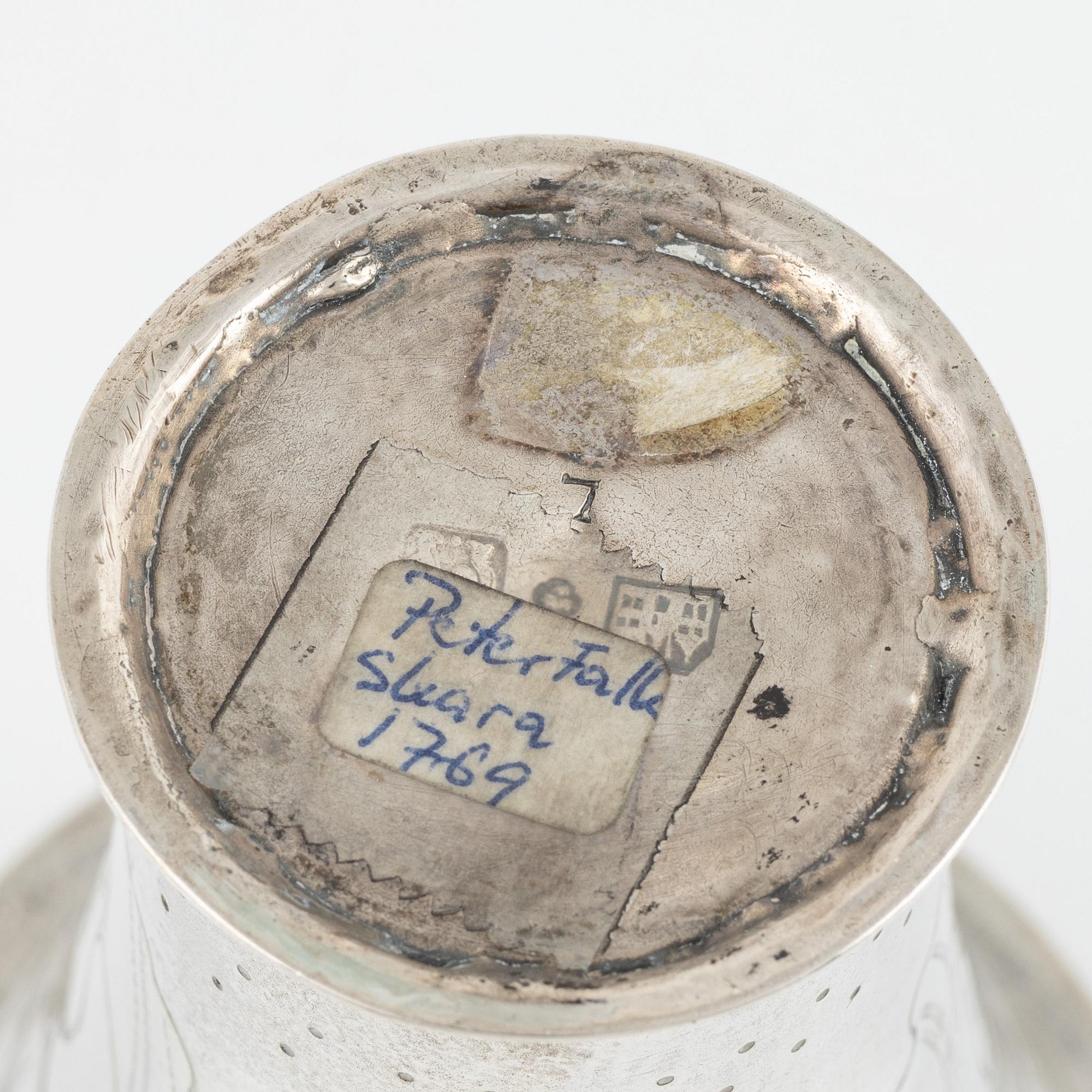 A Swedish 18th Century silver beaker, Peter Falk, Skara 1769.
