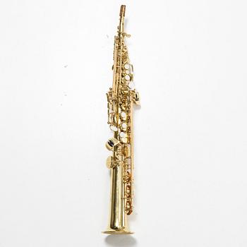 Trevor J. James, sopransaxofon, "Revolution 2"/ "The Hornet",  2000-tal, England.