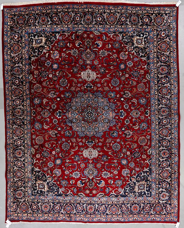 MATTA, old Isfahan.  Ca 371 x 290 cm.