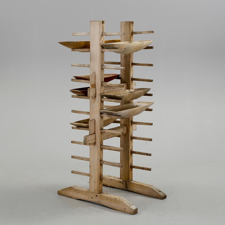 TRÅGSTÄLL med TRÅG, allmoge, 1800-tal.