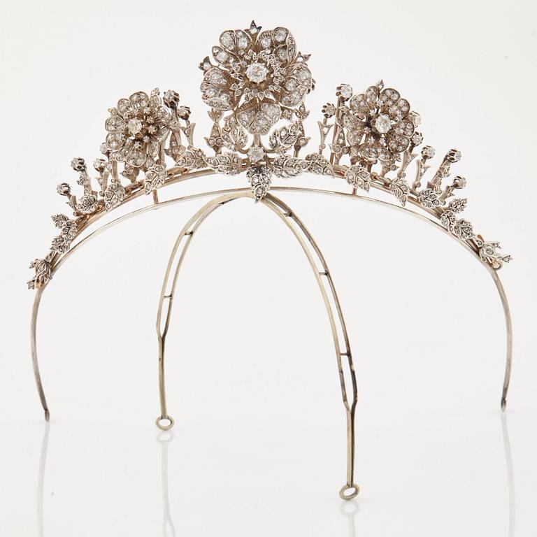 A tiara with old cut diamonds. Late 19th century.