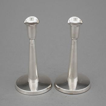 LJUSSTAKAR, ett par, silver, Ceson, Göteborg, 1956.