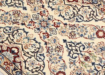 Gallery carpet, Nain, part silk, so-called 9LAA, ca  287 x 60 cm.