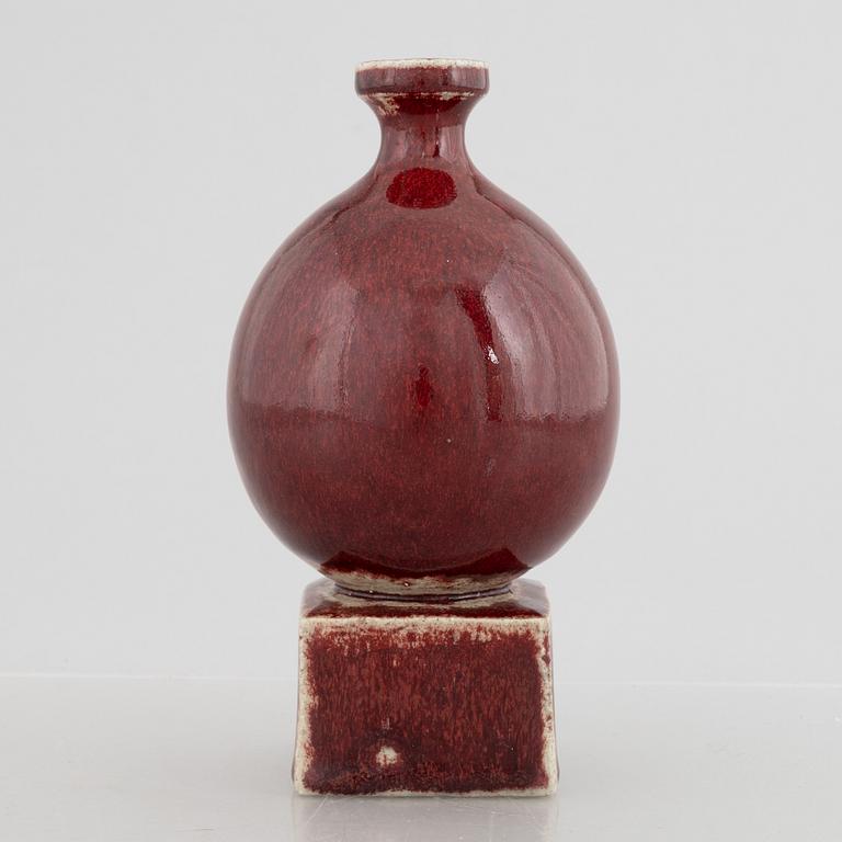 Sven Wejsfelt, a stoneware vase, Gustavsberg Studio 1972.