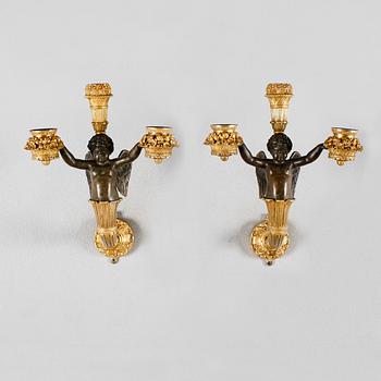VÄGGLAMPETTER, 1 par, empire, 1800-talets första hälft.