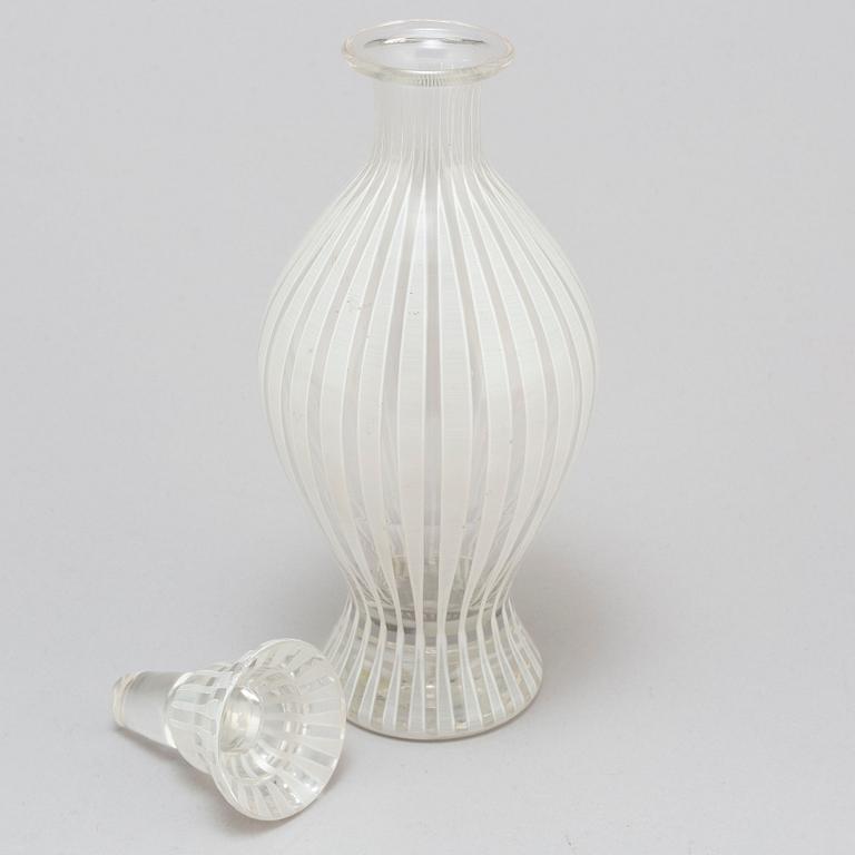 BENGT ORUP, servisdelar, 28 delar, glas, "Strikt", Johansfors.