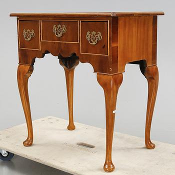 SIDEBOARD, England, 1900-tal.