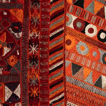 Carpet/Weaving semi-antique Iraq approx. 292x162 cm.