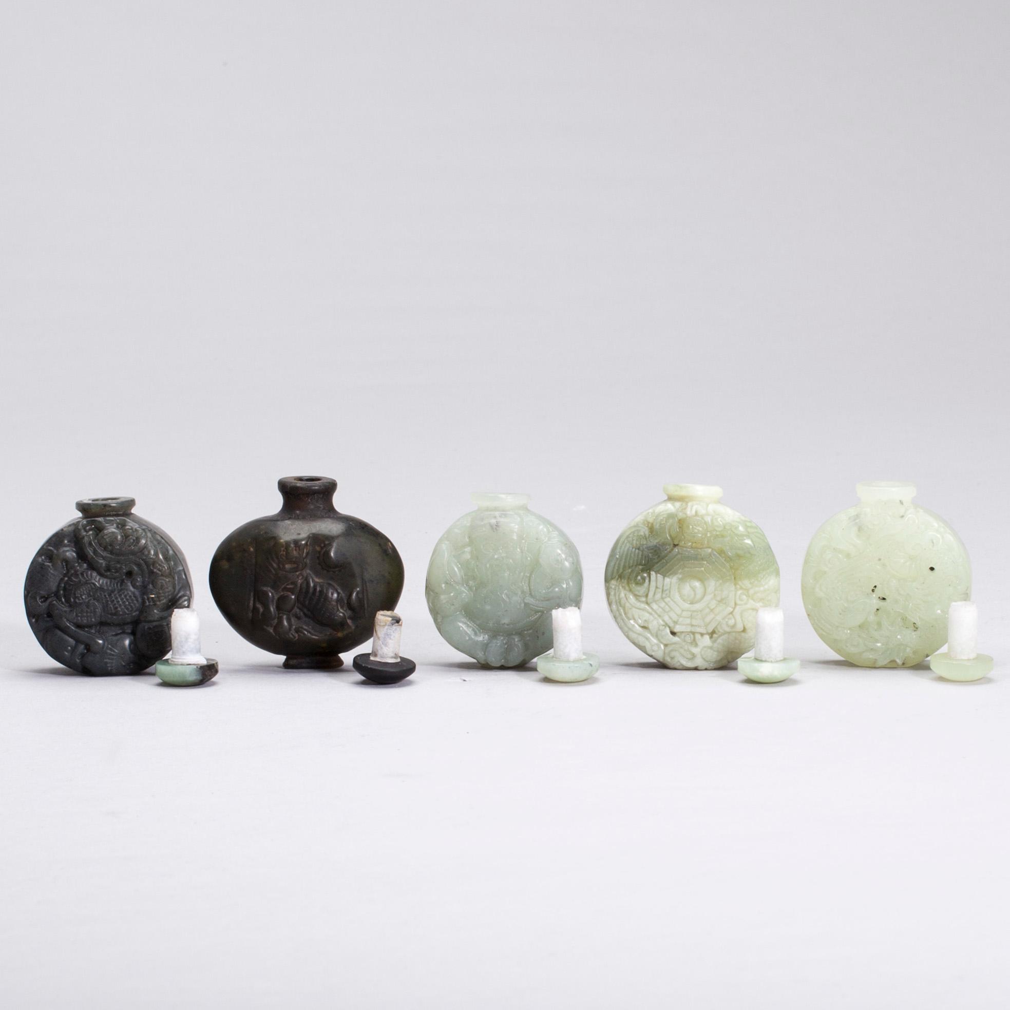 SNUSFLASKOR, 5 st, serpentinsten, 1900-talets slut.