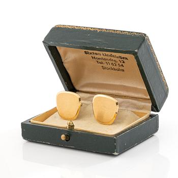 A pair of 18K gold cufflinks, Stockholm, 1962.