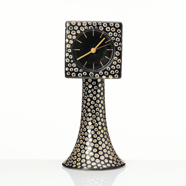 Birger Kaipiainen, a stoneware table clock, Arabia, Finland.