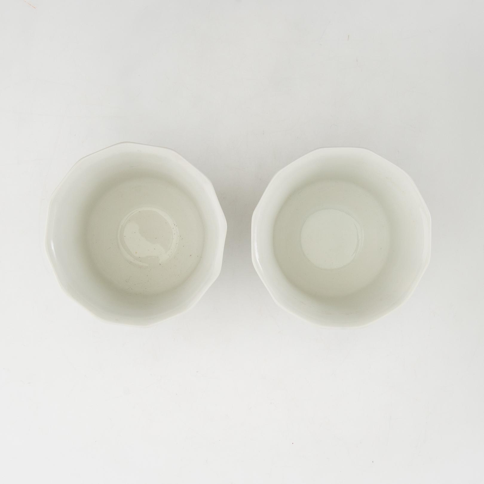 Service approximately 140 pieces "Blue Flower" Royal Copenhagen Denmark 20th century porcelain.