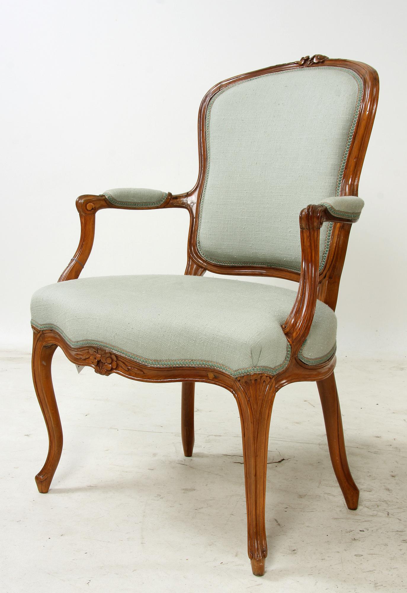 KARMSTOLAR, ett par, Louis XV, Frankrike, 1700-tal.