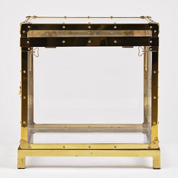 Eichholtz, a "Flightcase" chest/coffee table, contemporary production.