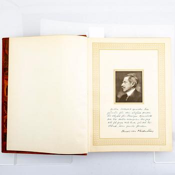 The von Wright brothers, three volumes "Svenska Fåglar", Börtzells tryckeri AB, Stockholm 1927-1929.