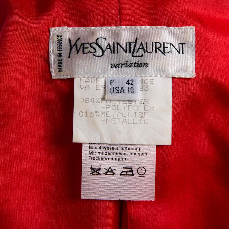 KAVAJ, Yves Saint Laurent.