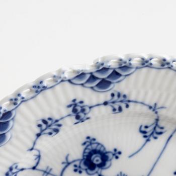 A 96-piece 'Musselmalet' porcelain dining and coffee service, Royal Copenhagen, Denmark.