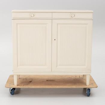 Carl Malmsten, Sideboard, “Herrgården”, Bodafors 1963.