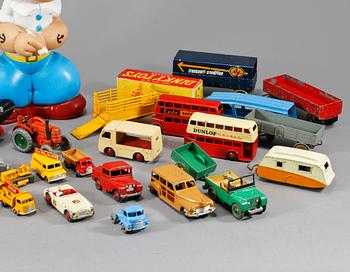 PARTI LEKSAKER, bl a metall, mestadels Dinky Toys, 1900-talets andra hälft.