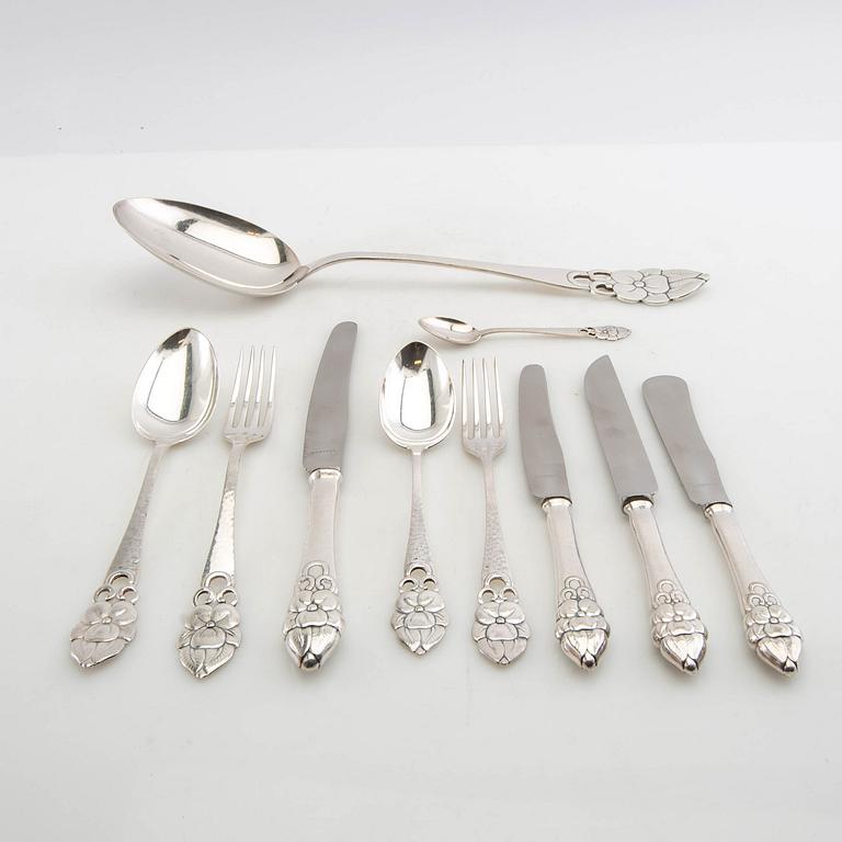 Bestick 89 dlr Jugend 1900-talets början märkta AE&Co nysilver.