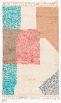 Carpet, Morocco, approx. 225 x 149 cm.