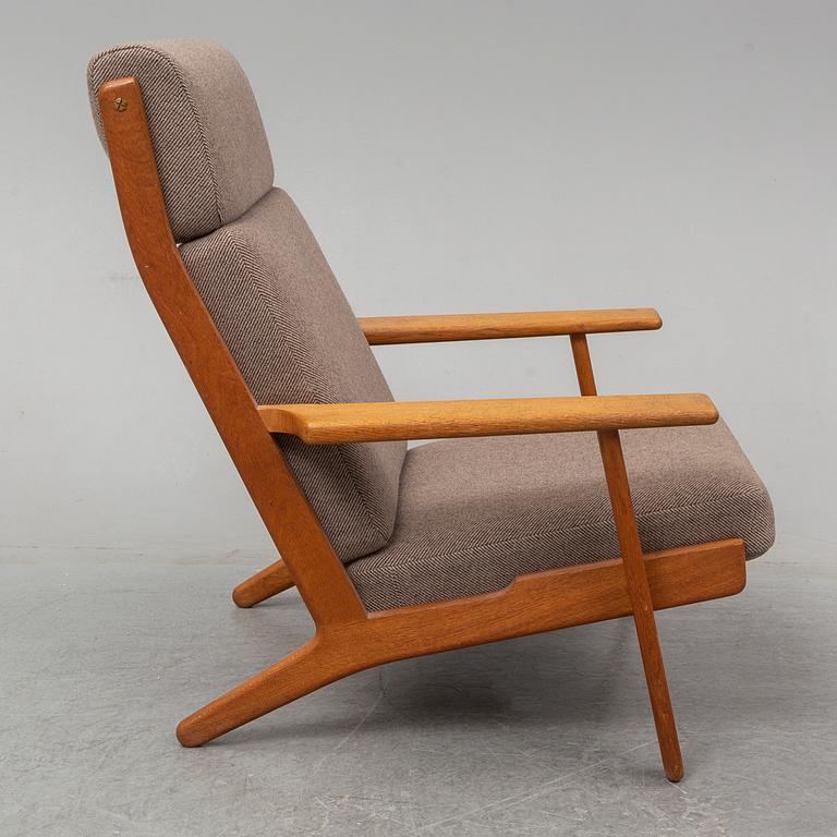 HANS J WEGNER, an oak 'GE-290' easy chair from Getama, Denmark.