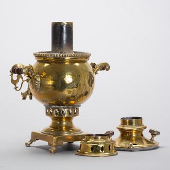 SAMOVAR, mässing, Ryssland. Omkring 1900.