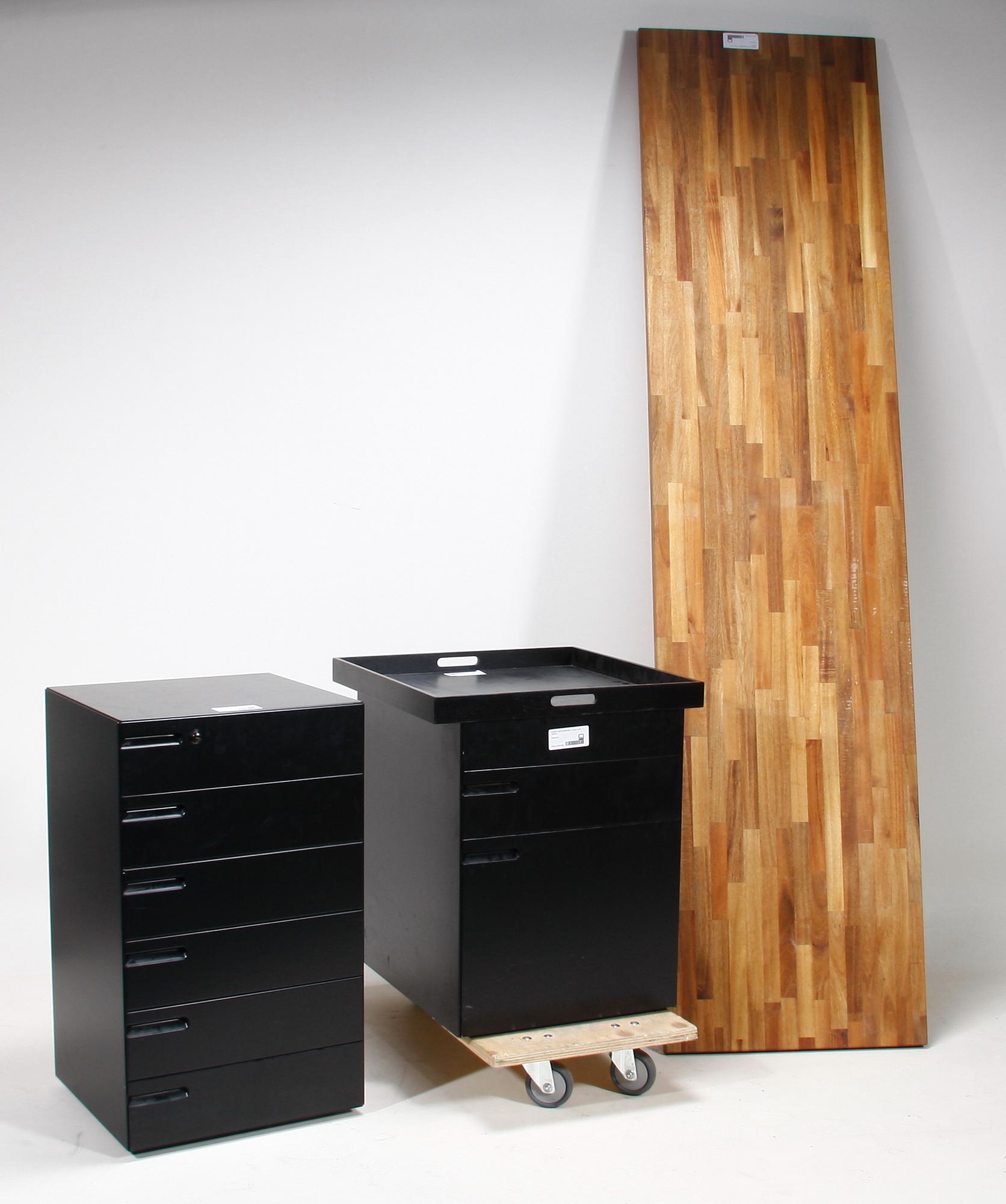 KONTORSMÖBEL, 4 delar, sent 1900-tal.