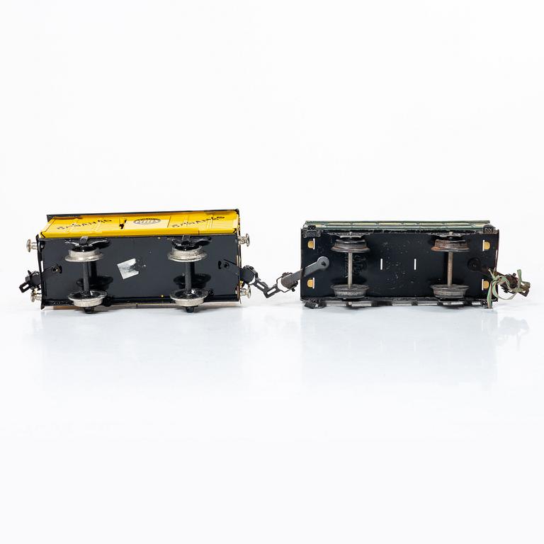 Märklin, Locomotives, carriages and accessories, first half of the 20th century.
