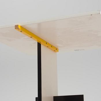 GERRIT RIETVELD, table, Schroeder 1, Cassina.