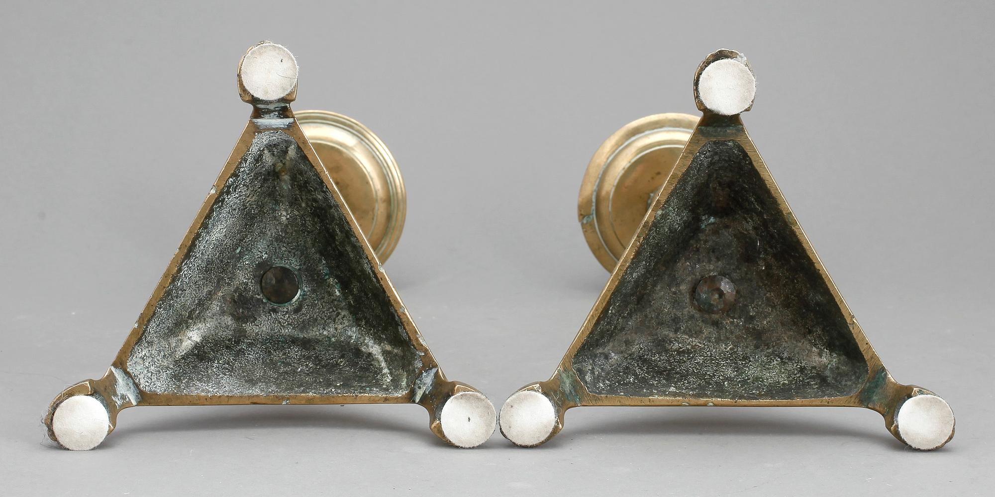 ALTARLJUSSTAKAR, ett par, mässing, barock, 1700-tal.