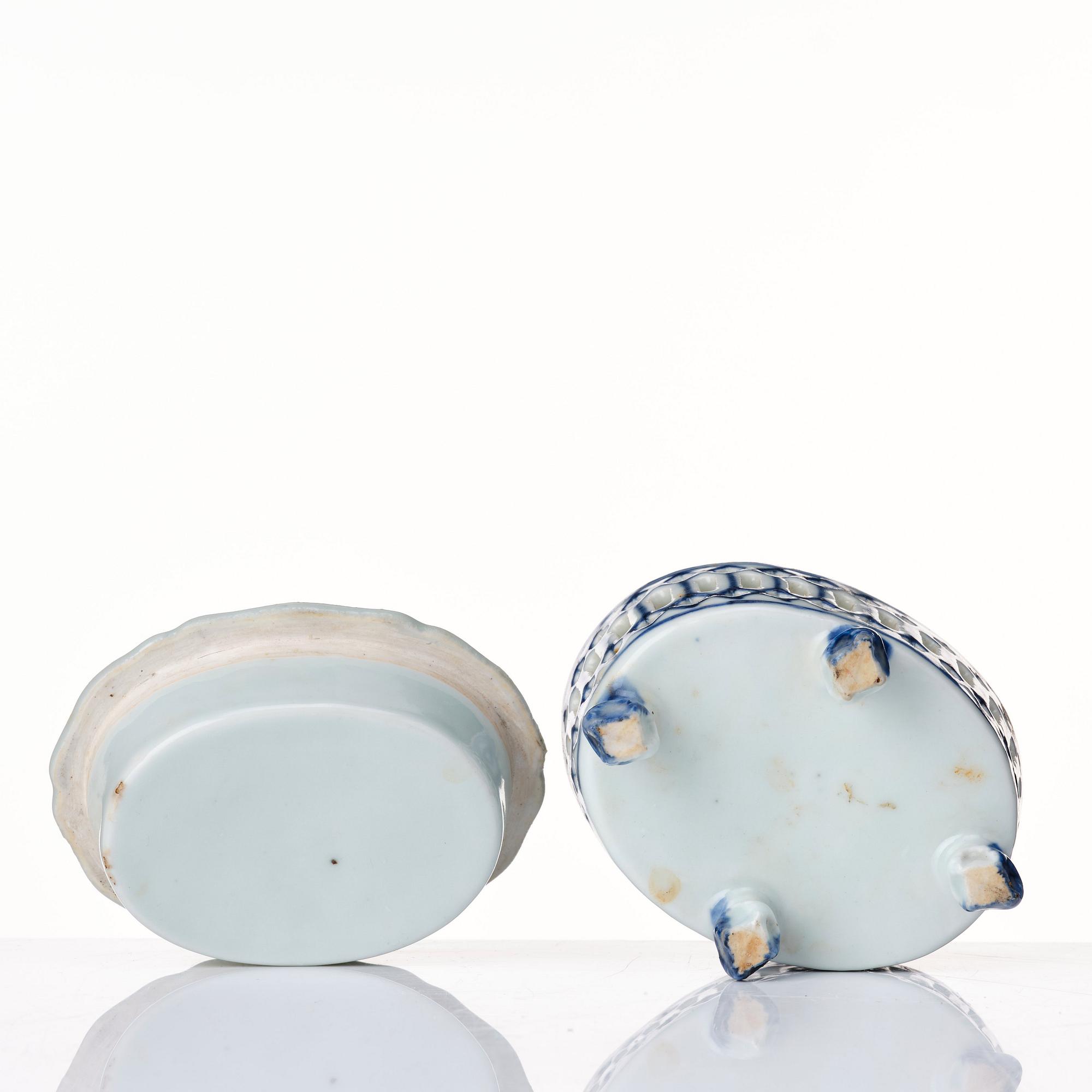 A blue and whtie reticulated salt with liner, Qing dynasty, 18th Century.