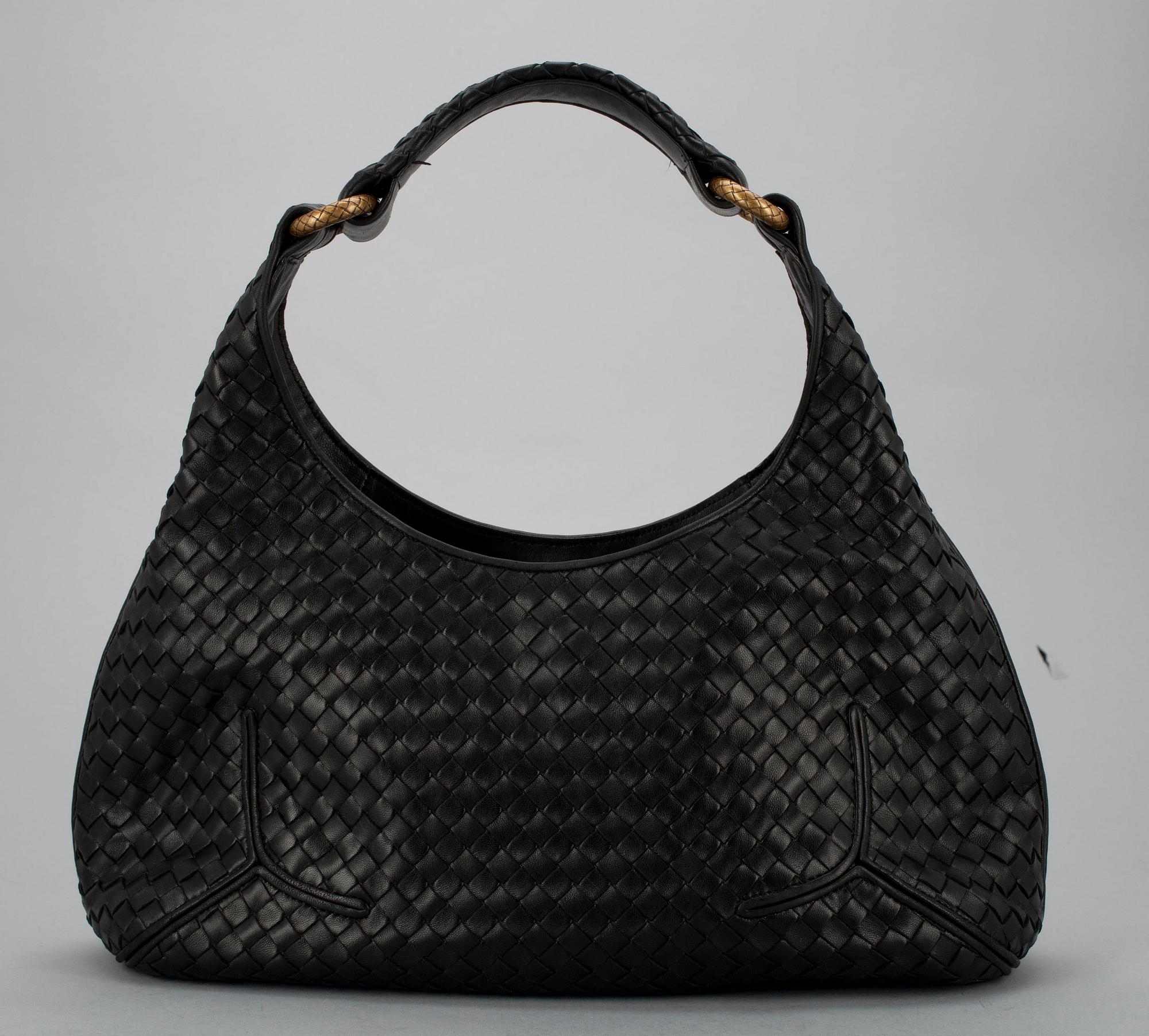 VÄSKA, Bottega Veneta.