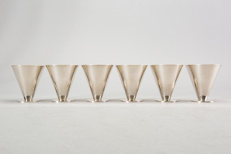 Wiwen Nilsson, six silver cocktail cups, Lund 1974.