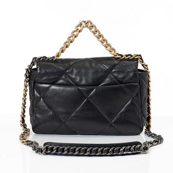 Chanel, bag, "19 Small Flap Bag", 2021.