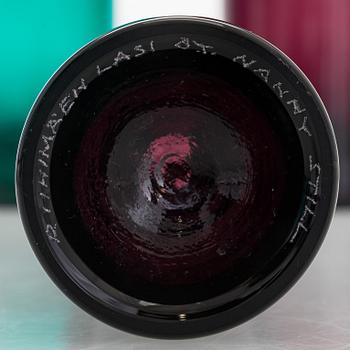 Nanny Still, a set of ten bottles signed Riihimäen Lasi O.Y Nanny Still.