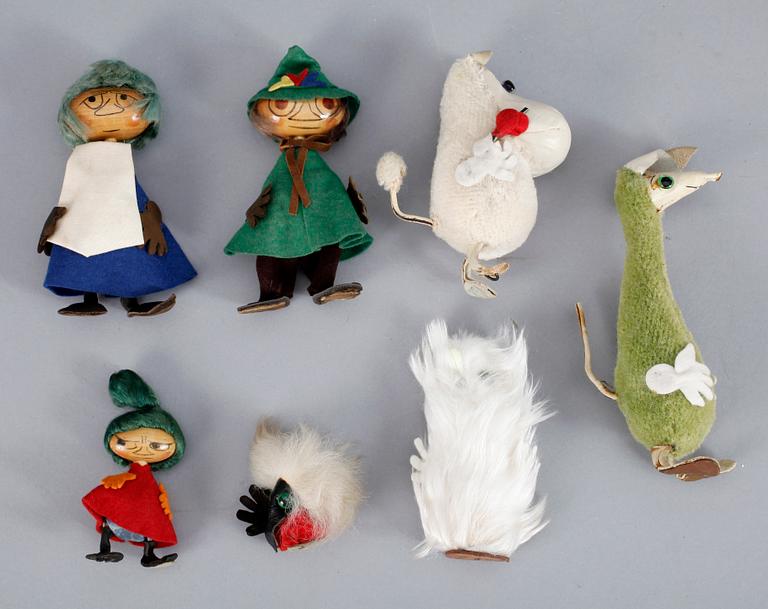 PARTI MUMINFIGURER Atelier Fauni SAMT BÖCKER, 13 delar, 1950-60-tal.