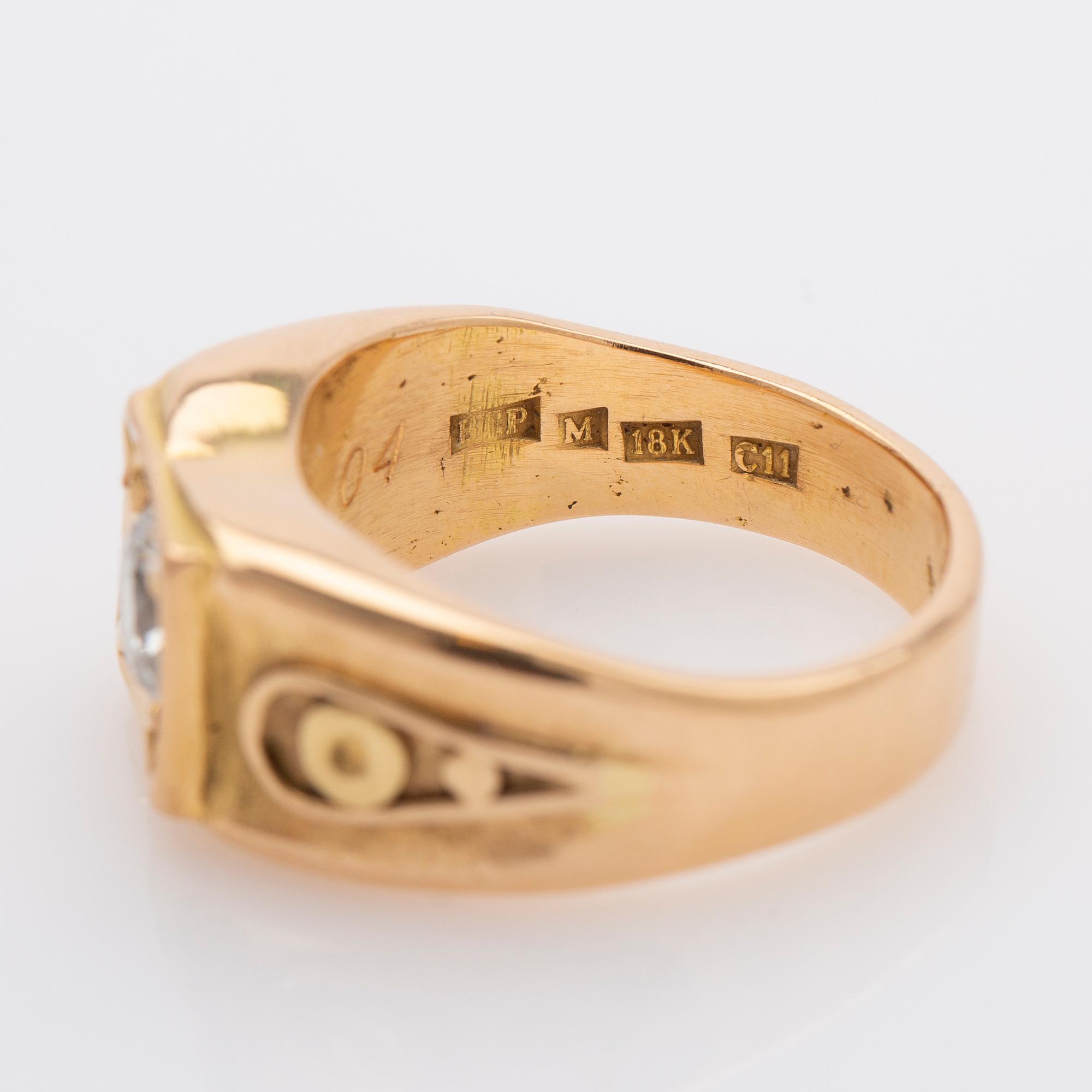 Ring, 18k guld med briljantslipad diamant.