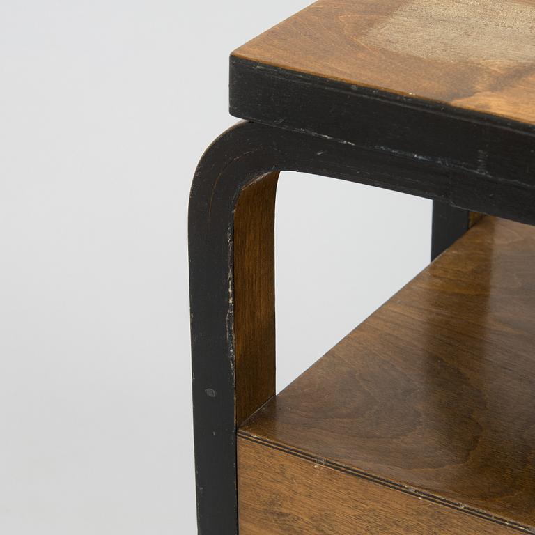 Alvar Aalto, sidobord, modell 87,  O.Y. Huonekalu- ja Rakennustyötehdas A.B. 1930/1940-tal.