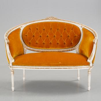 SOFFA, Gustaviansk stil, 1900-talets början.
