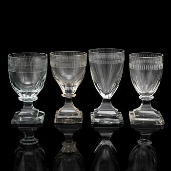 17 similar port glasses, 19th century.