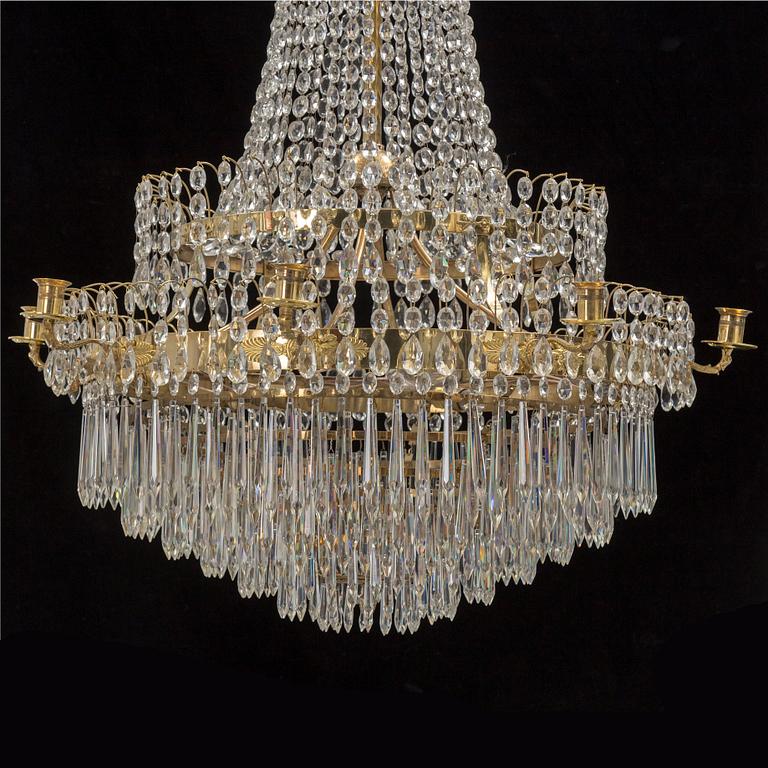 A circa 1900 Gustavian style chandelier.