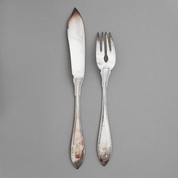 FISKBESTICK, 24 delar, nysilver, "Spetsig svensk", tidigt 1900-tal.