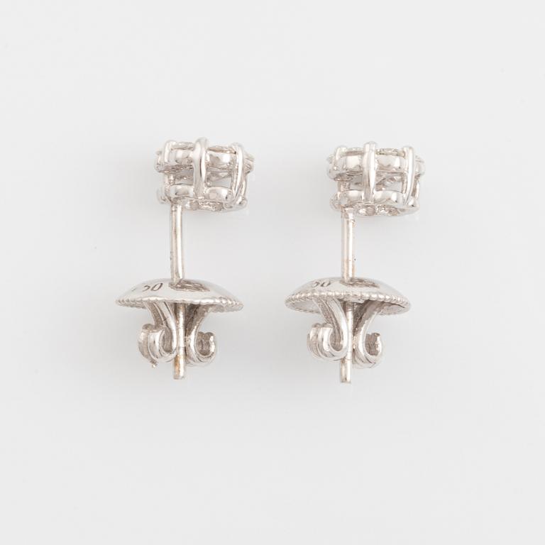 Brilliant cut diamond earrings.