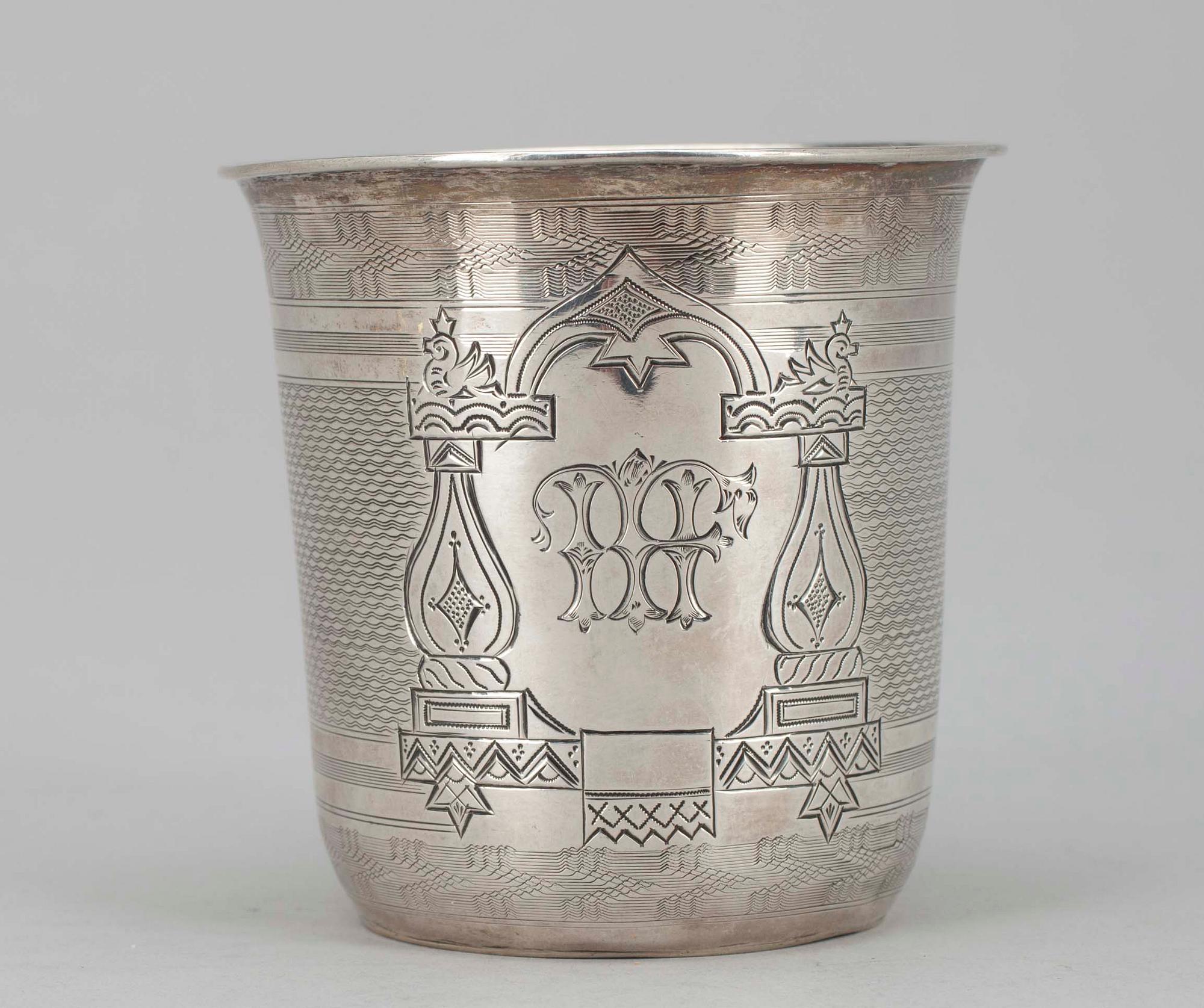 BÄGARE,  silver, Gustav Lindell/Kustaa Hiekka (1879-1899), Tammerfors 1881. Tot. vikt ca 53,6 g.