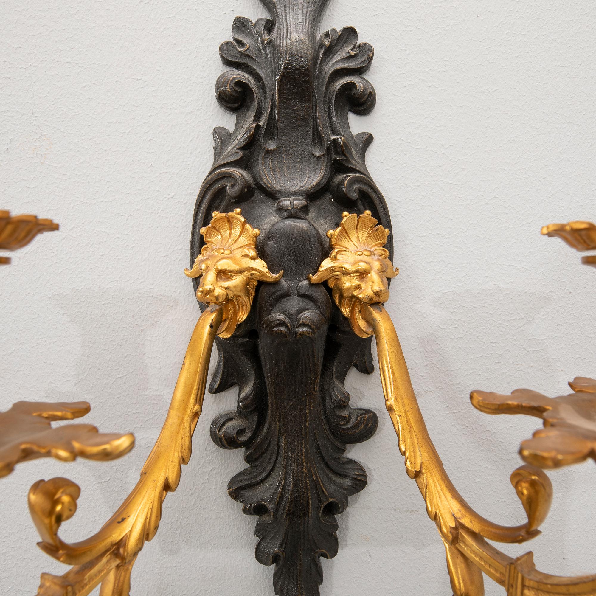 Appliquer ett par Louis XV-stil 1900-talets senare del/2000-tal.