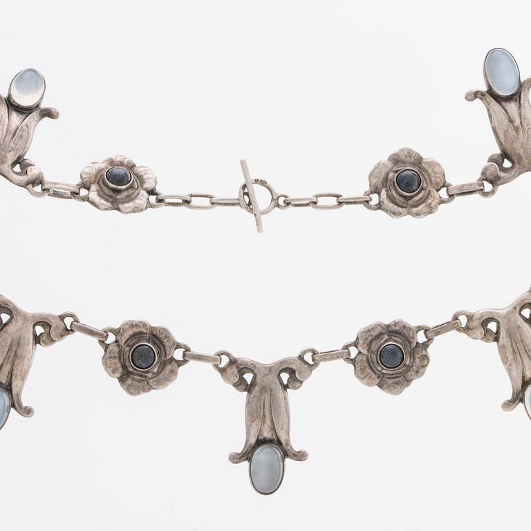 GEORG JENSEN, halsband, modell nr 7, 1915-27.