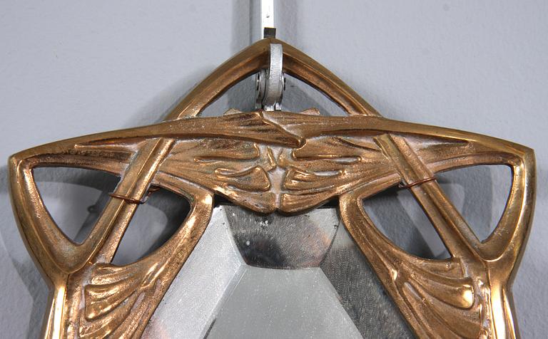 SPEGELLAMPETTER, jugend, 1900-talets första del.