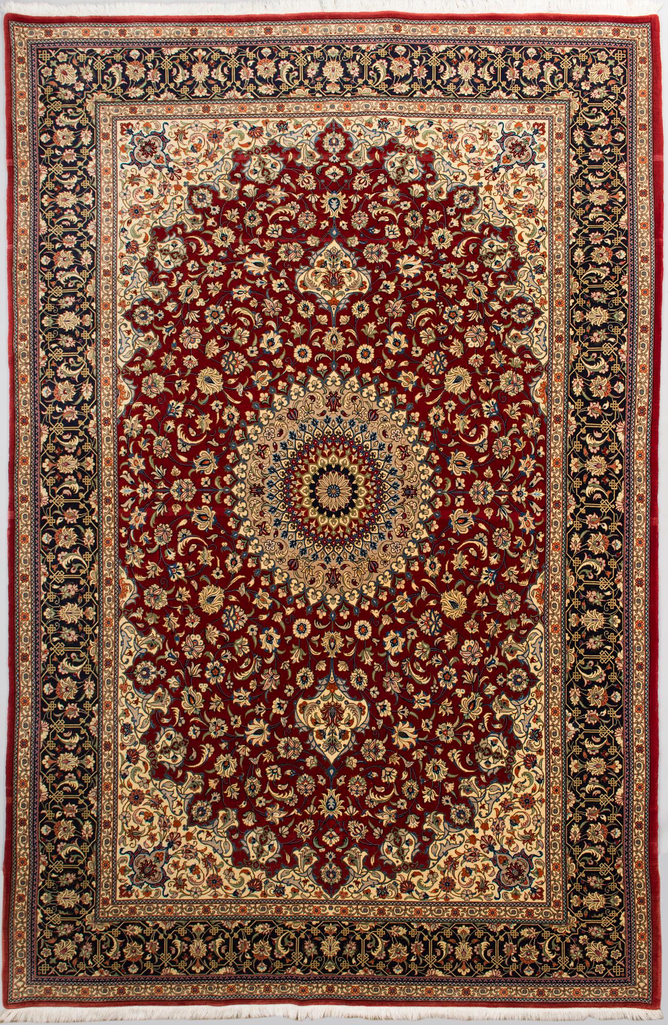 MATTA, Qum / Ghom. Ca 306x201 cm.